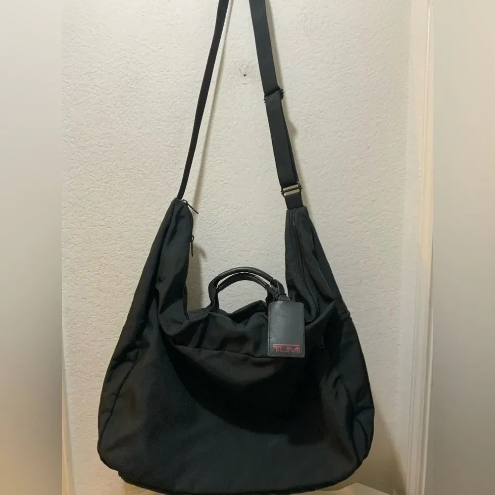 TUMI Black Ballistic Nylon Large Weekender Carry-On Lightweight Crossbody bag